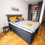 Tower 24th Floor 2p Apartman Sarajevo