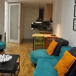 Tower 24th Floor 2p Apartman *