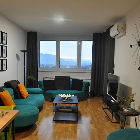 Apartment Tower 24th Floor 2p *