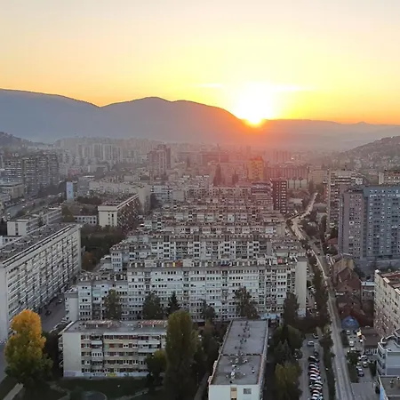 Apartment Tower 24th Floor 2p *